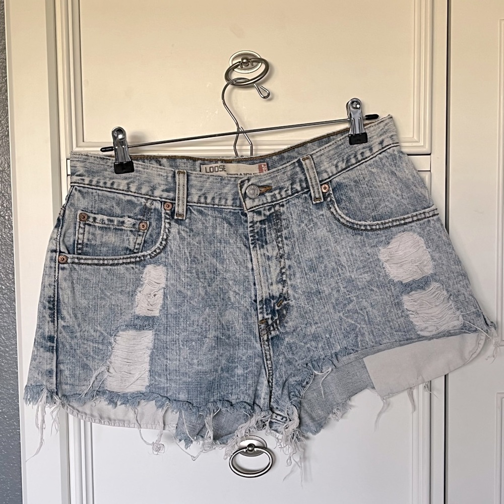 Vintage Levi Cut off Shorts - Size 30
